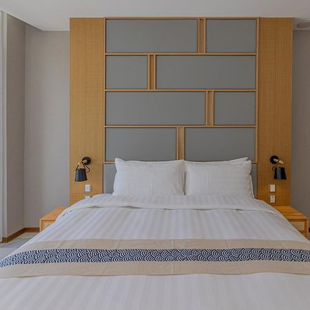 Sun Moon Lake Apollo Resort Hotel หยูฉี ภายนอก รูปภาพ