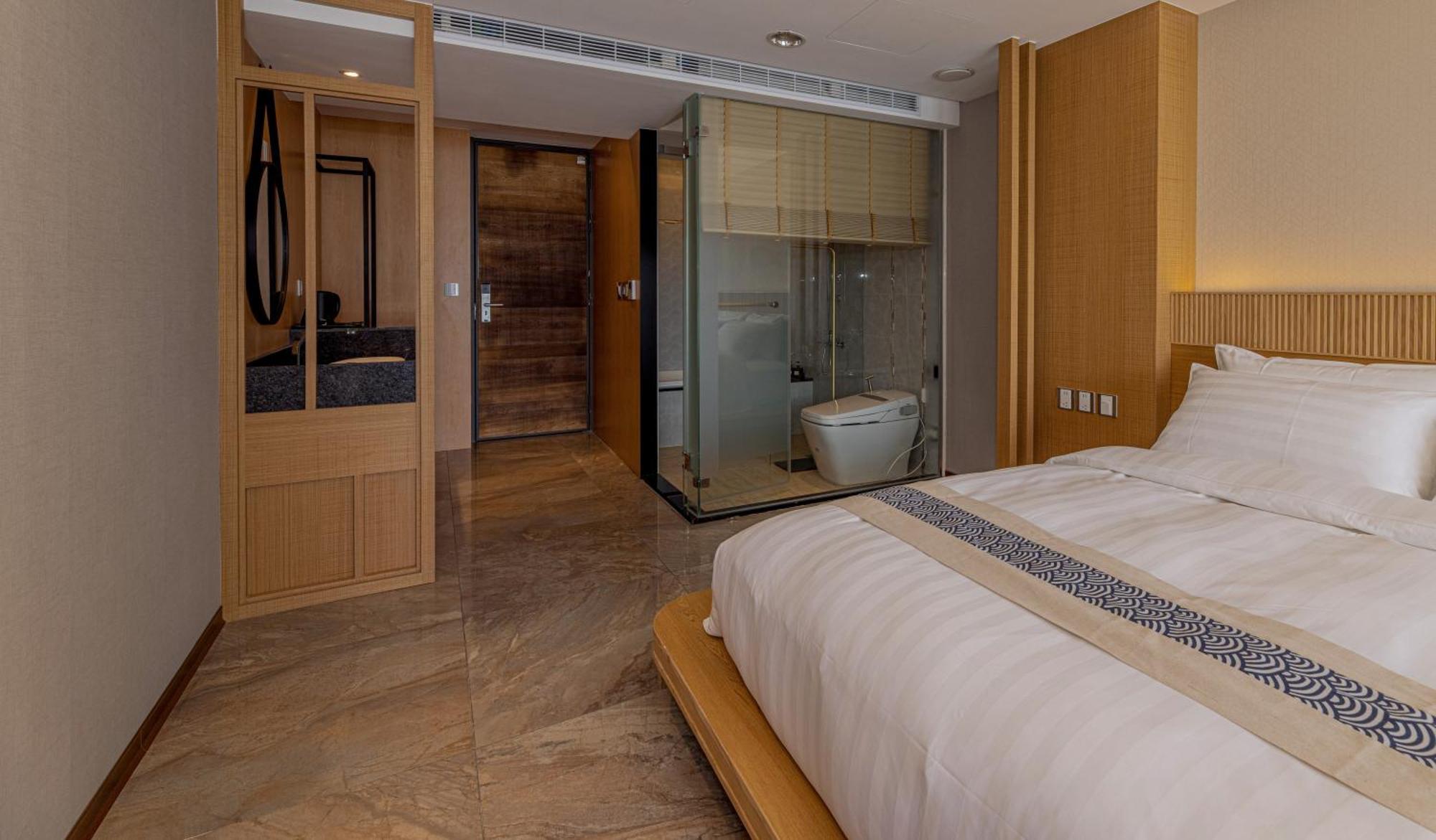 Sun Moon Lake Apollo Resort Hotel หยูฉี ภายนอก รูปภาพ