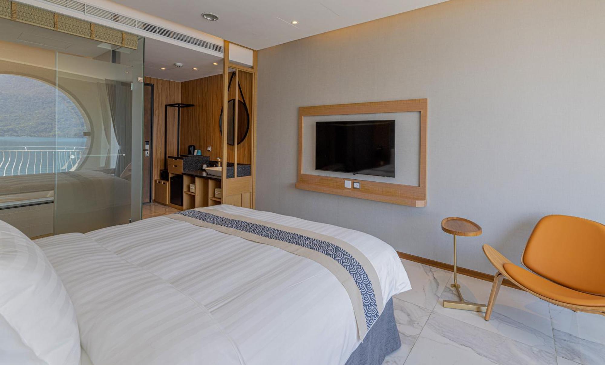 Sun Moon Lake Apollo Resort Hotel หยูฉี ภายนอก รูปภาพ