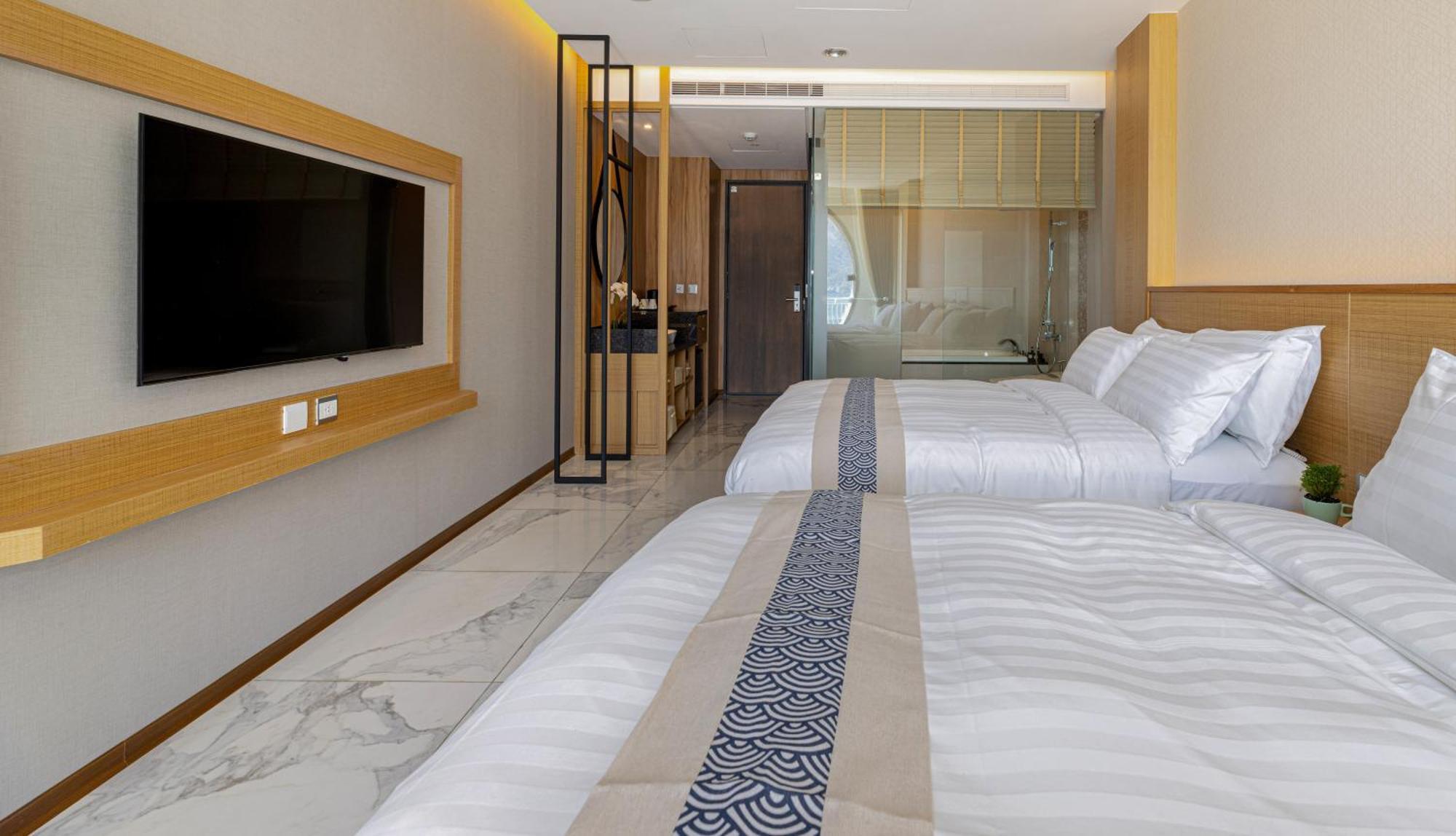 Sun Moon Lake Apollo Resort Hotel หยูฉี ภายนอก รูปภาพ